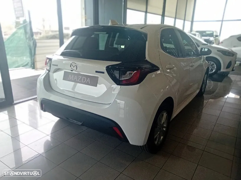 Mazda 2 1.5 L Hybrid VVT-i Centre-Line - 6
