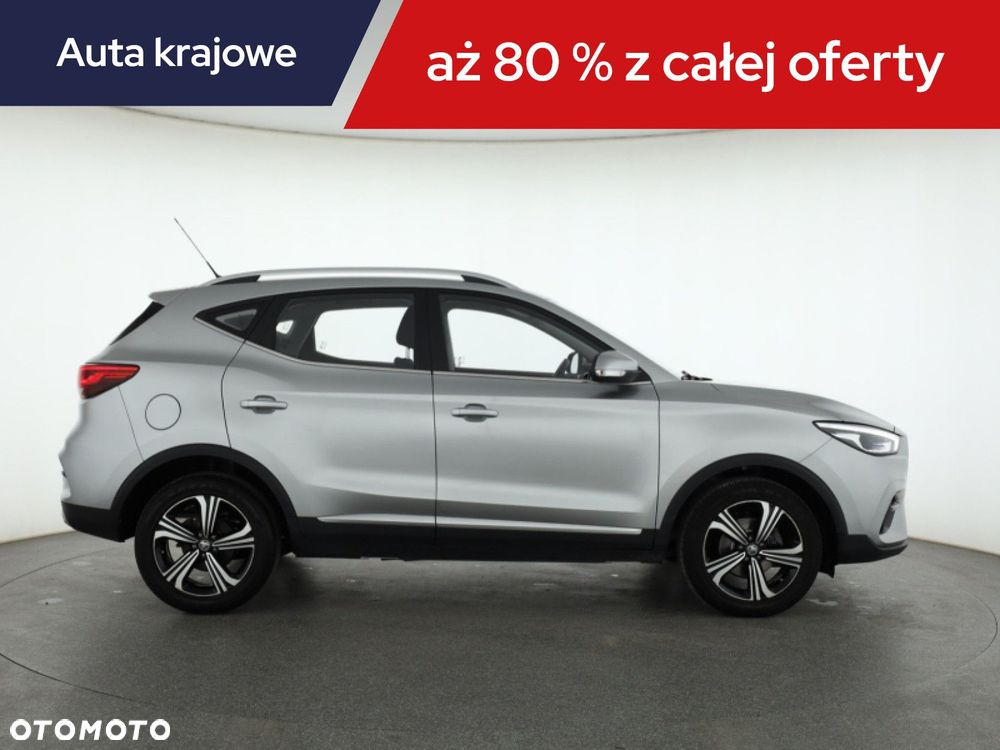 MG ZS - 8