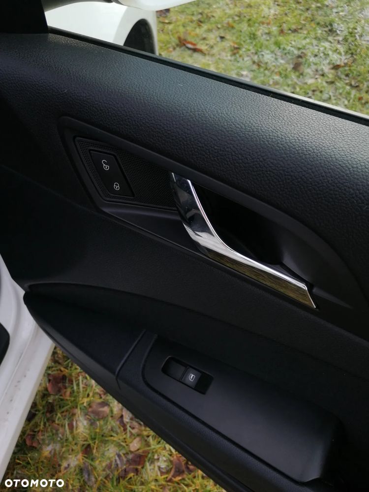 Skoda Superb 2.0 TDI Ambition - 11