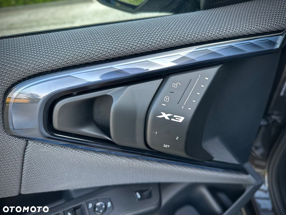 BMW X3 20d xDrive - 32