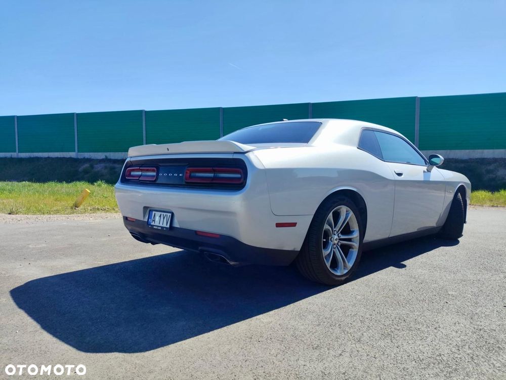 Dodge Challenger 5.7 R/T - 15