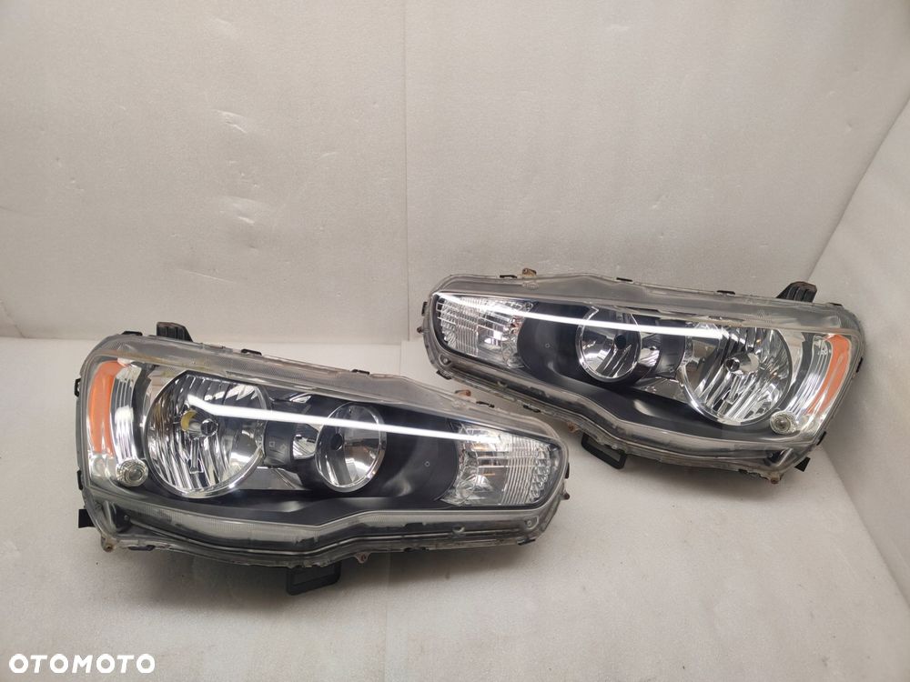 mitsubishi lancer x zwykłe komplet lamp przednich - 1