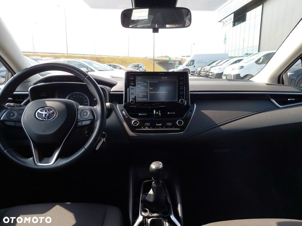 Toyota Corolla - 11