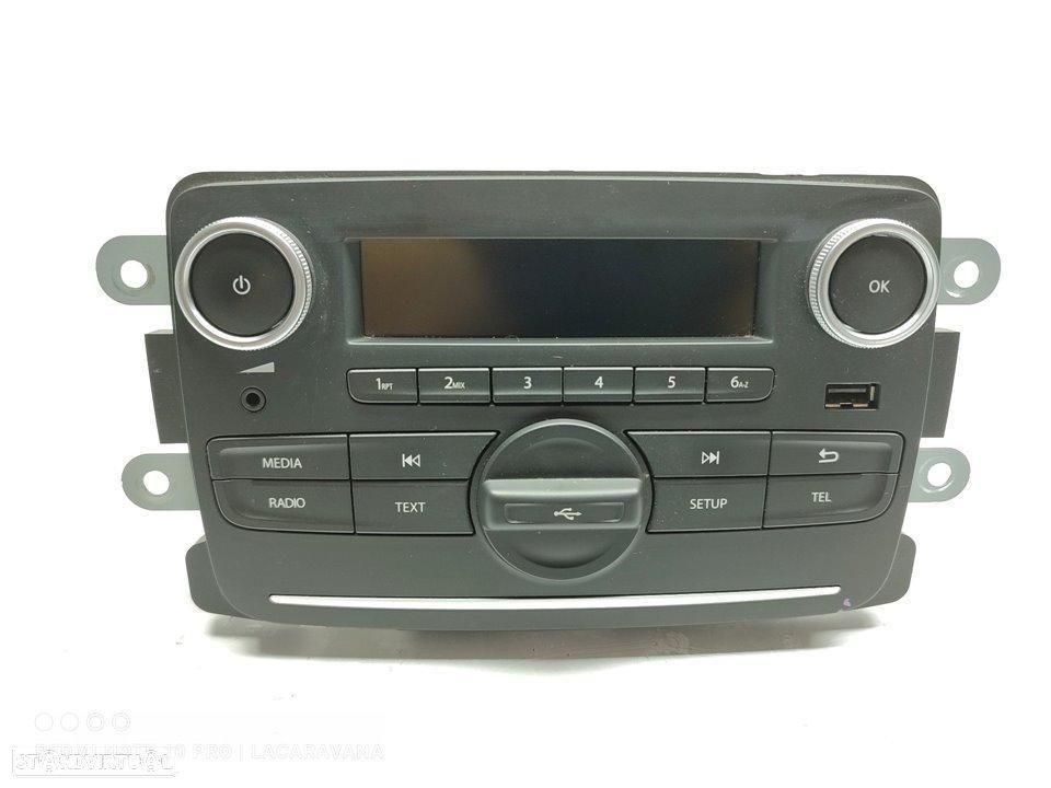 SISTEMA DE ÁUDIO RÁDIO CD DACIA DOKKER EXPRESS - 1