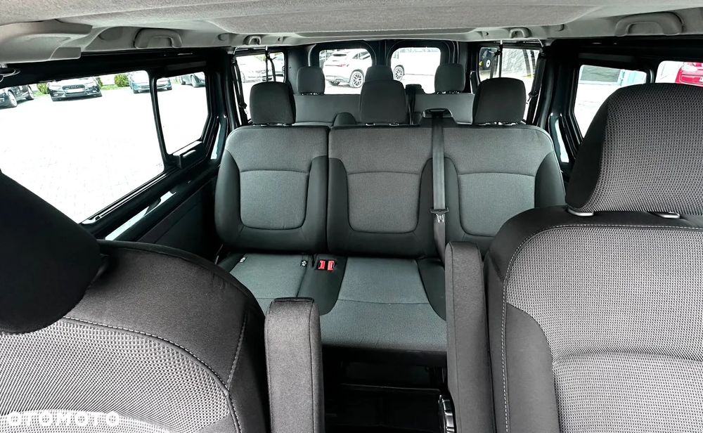 Renault Trafic 2.0 dCi EDC - 19