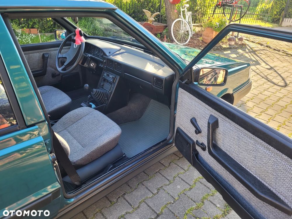 Polonez Caro - 11