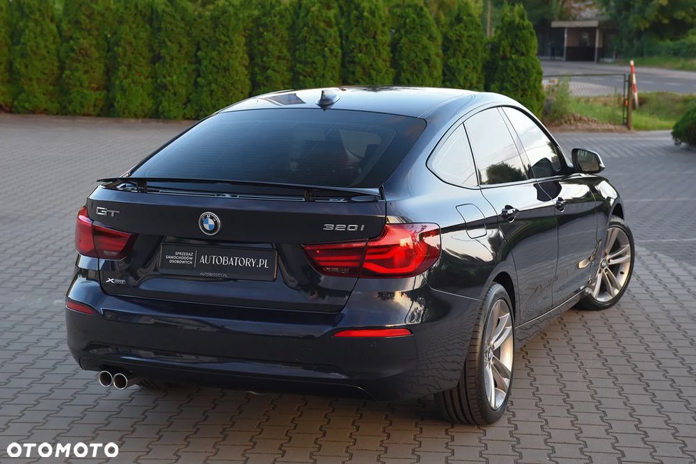 BMW 3GT 320i GPF xDrive Luxury Line - 3