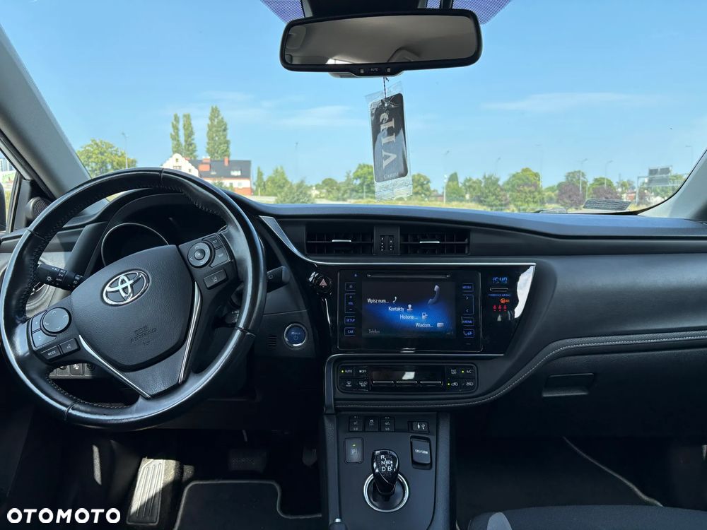 Toyota Auris - 3