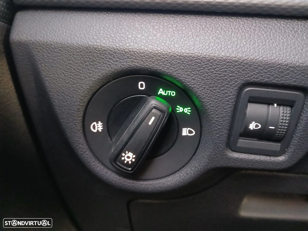 Skoda Kamiq 1.0 TSI Ambition - 12