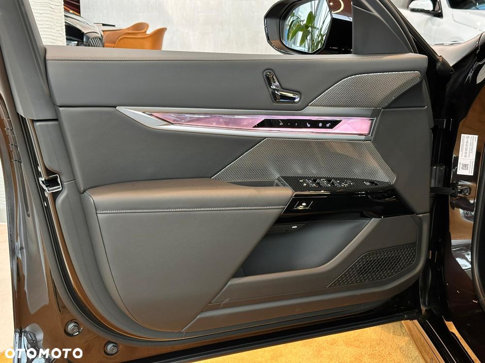 BMW Seria 7 740d xDrive mHEV Nero Lusso Edition sport - 19