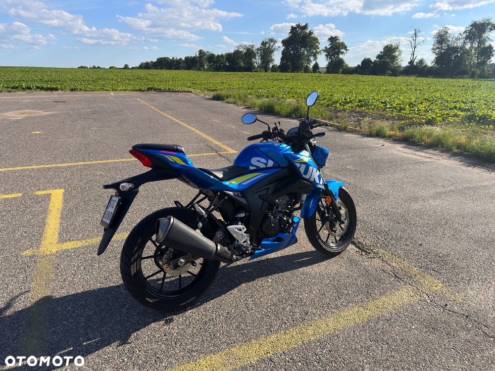 Suzuki GSX - 5