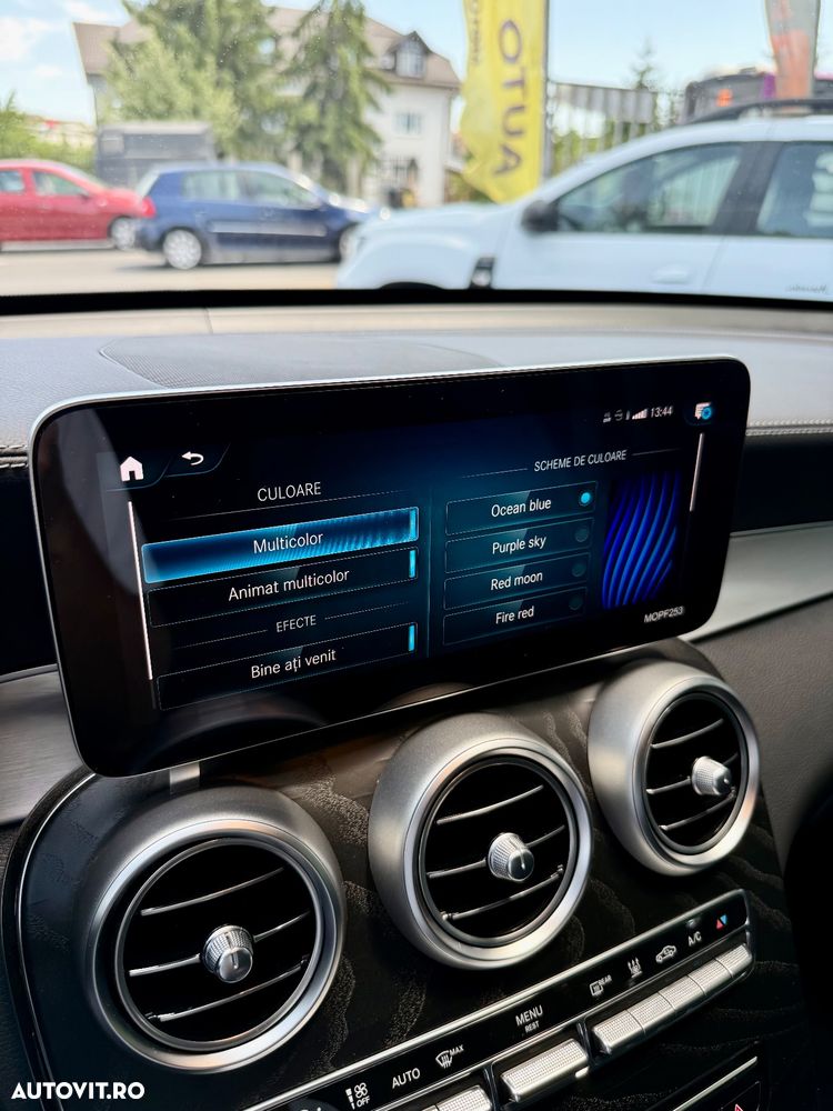 Mercedes-Benz GLC Coupe 300 de 4Matic 9G-TRONIC AMG Line - 18