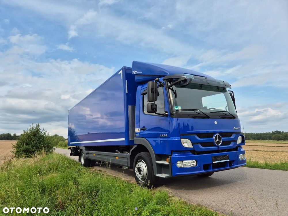 Mercedes-Benz Atego 1224 z Niemiec 9m kontener izoterma podział manual 1222 okazja - 3