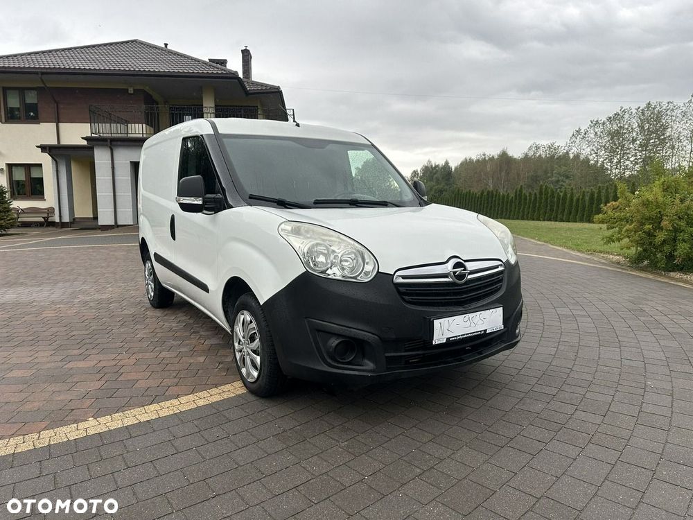Opel Combo - 1