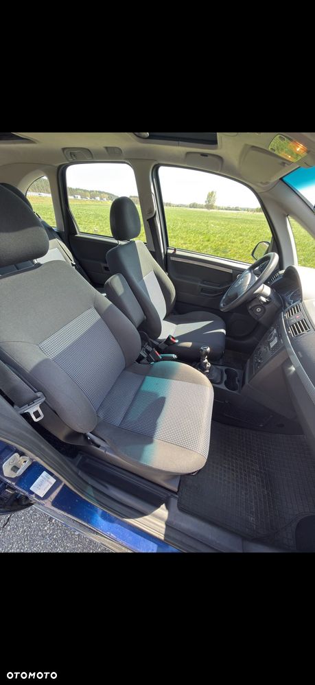 Opel Meriva - 23