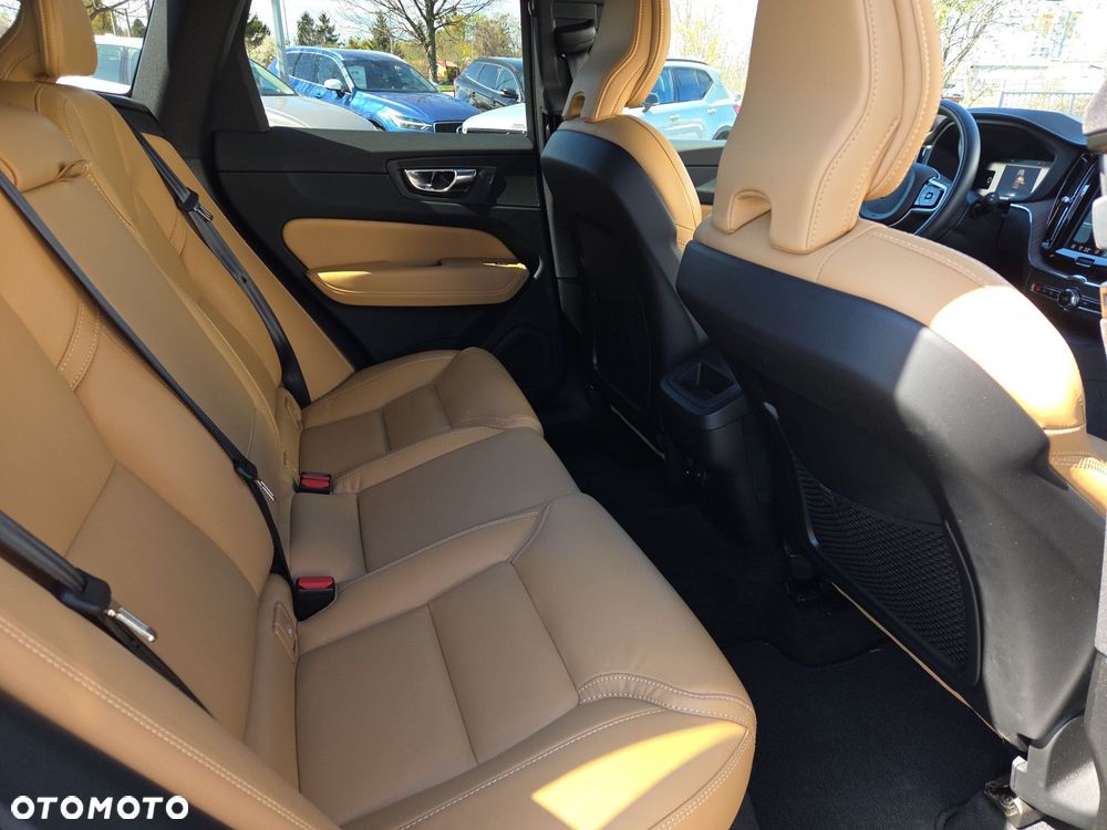 Volvo XC 60 - 12
