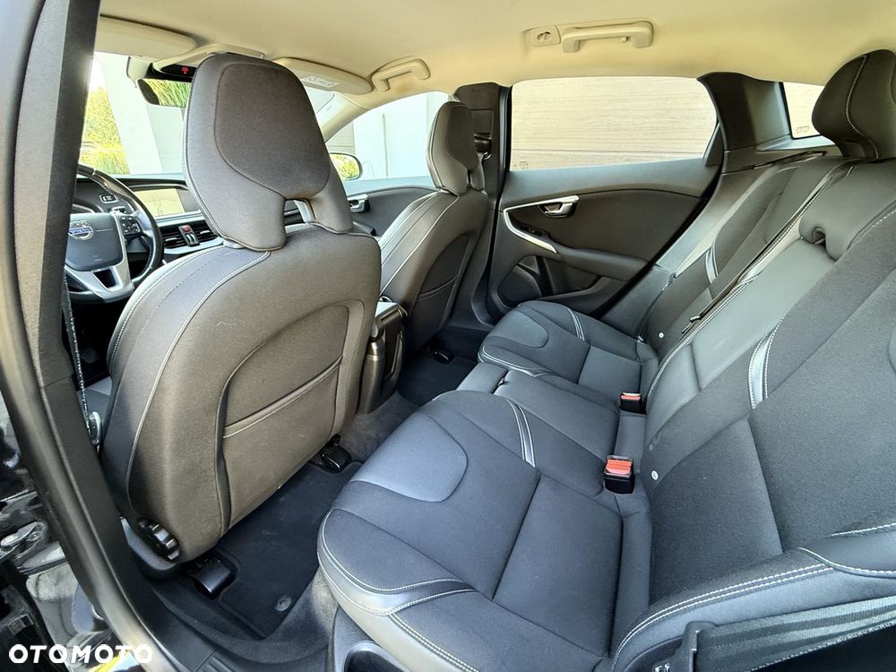 Volvo V40 D2 Momentum - 15