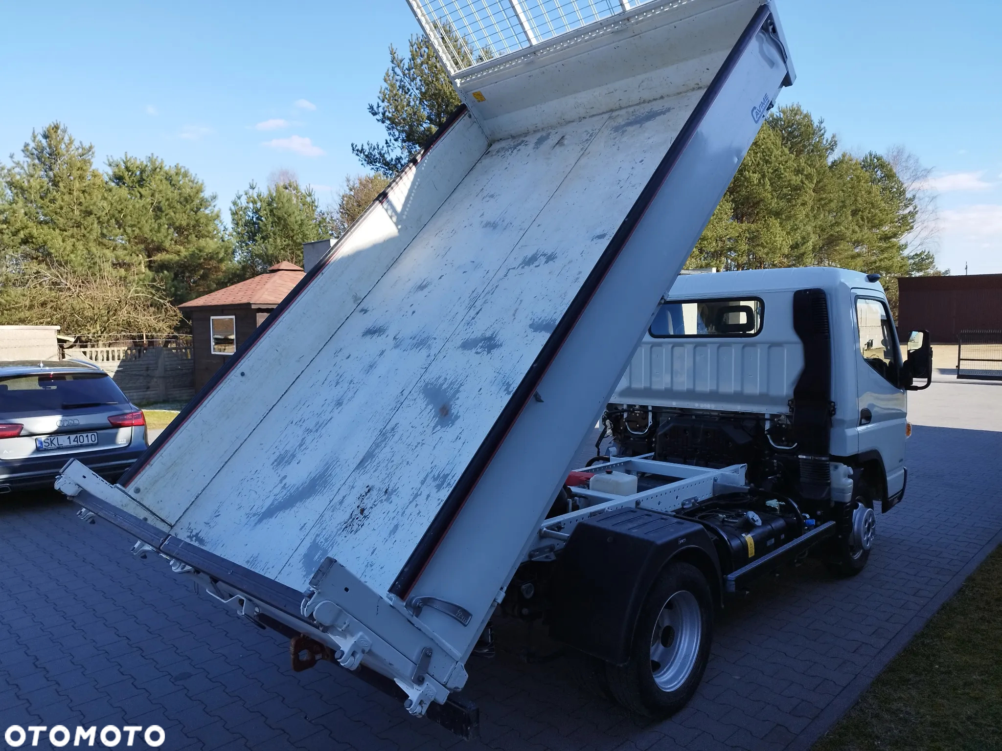 Mitsubishi Fuso Canter - 13