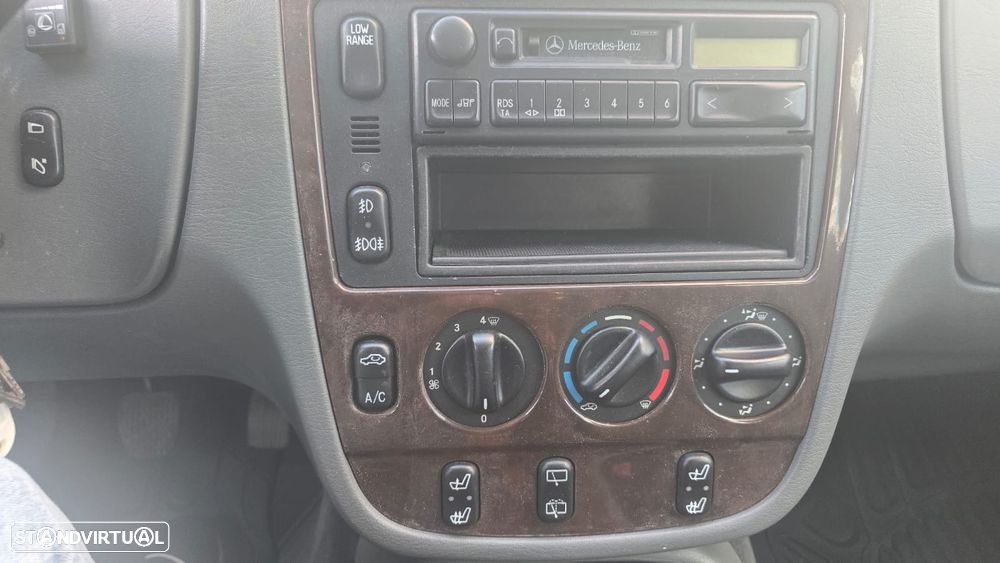 Mercedes-Benz ML 230 Standard - 23