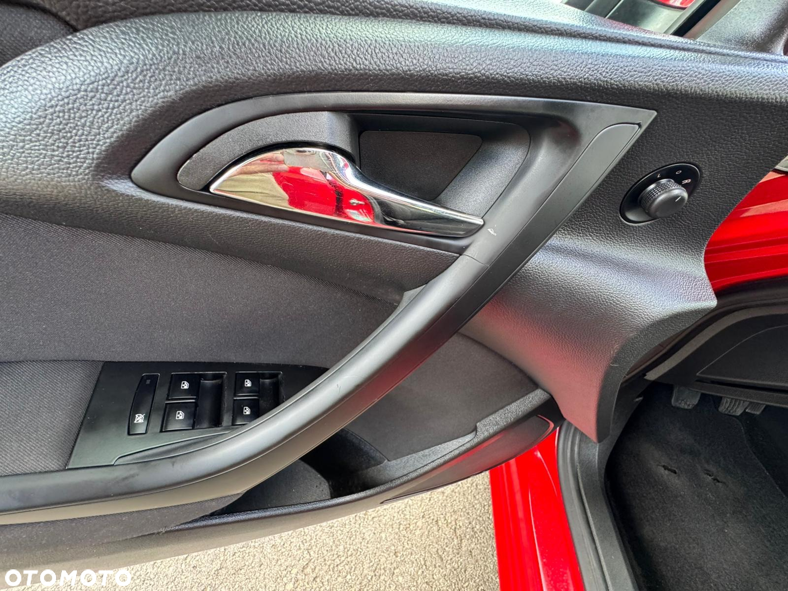 Opel Astra 1.6 Sports Tourer Innovation - 35