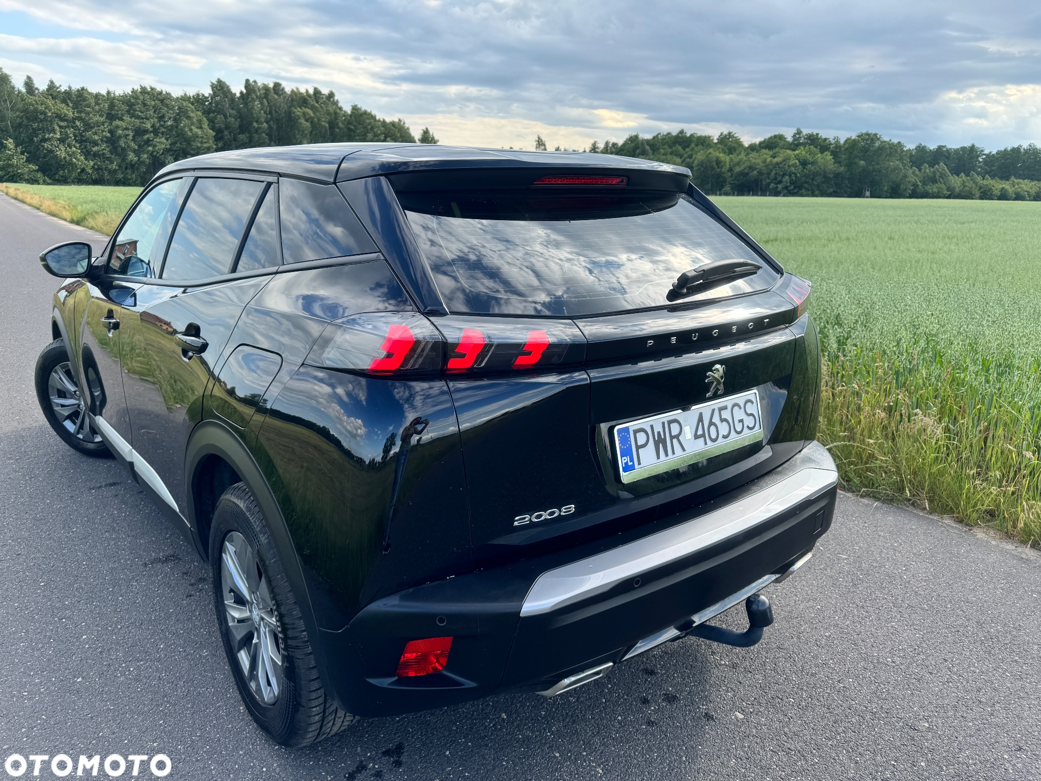 Peugeot 2008 1.2 PureTech Allure S&S - 11