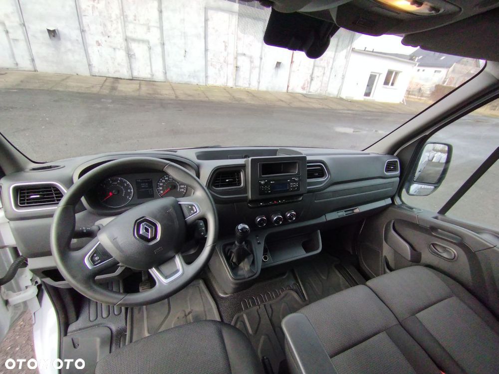 Renault Master - 10