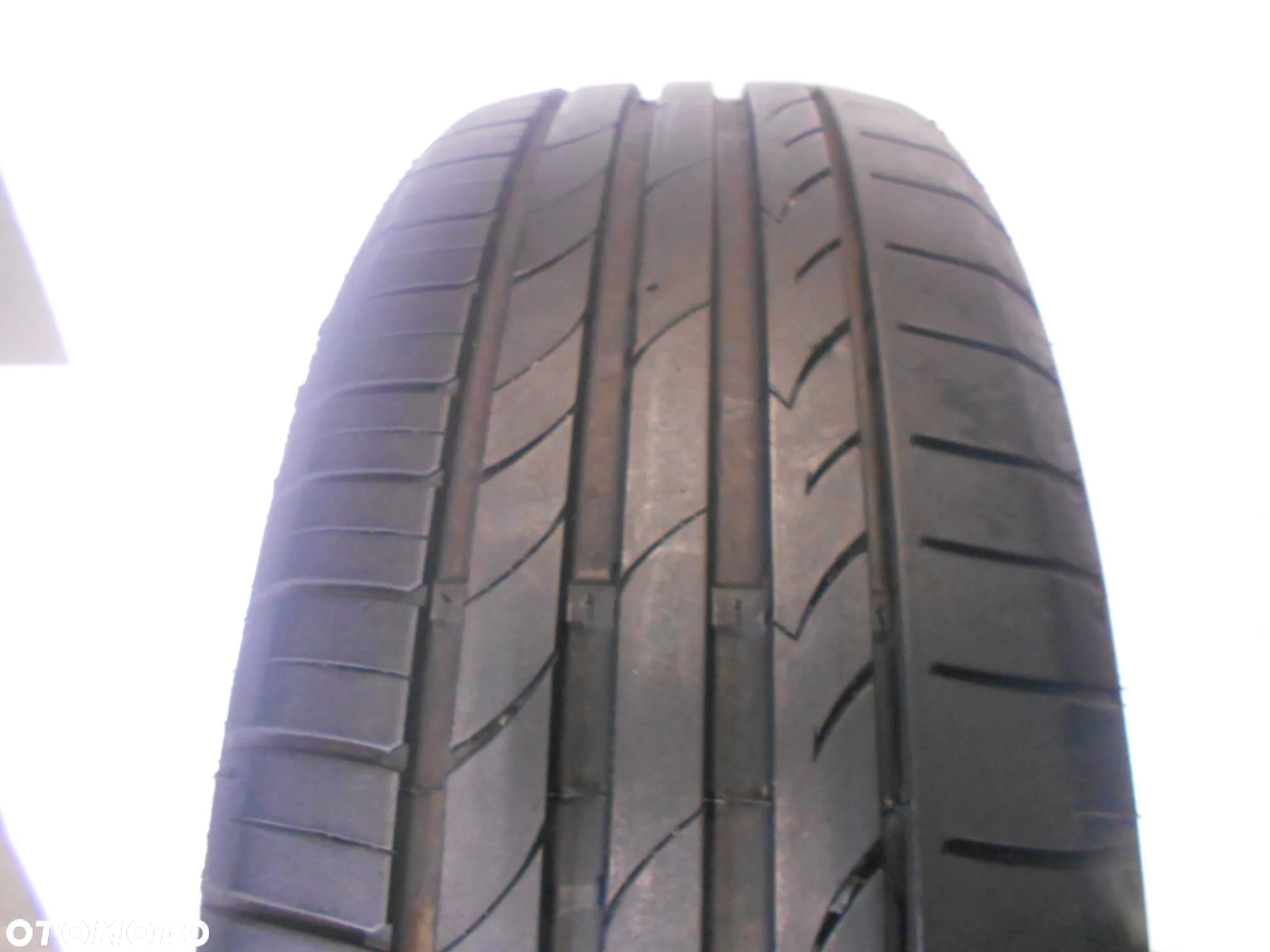 OPONA POJEDYNKA 215/55R18 TRACMAX X-PRIVILO TX3 DOT 0524 8MM - 2