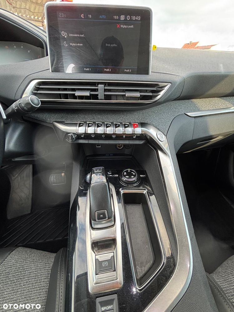 Peugeot 3008 1.5 BlueHDi Allure S&S EAT8 - 13