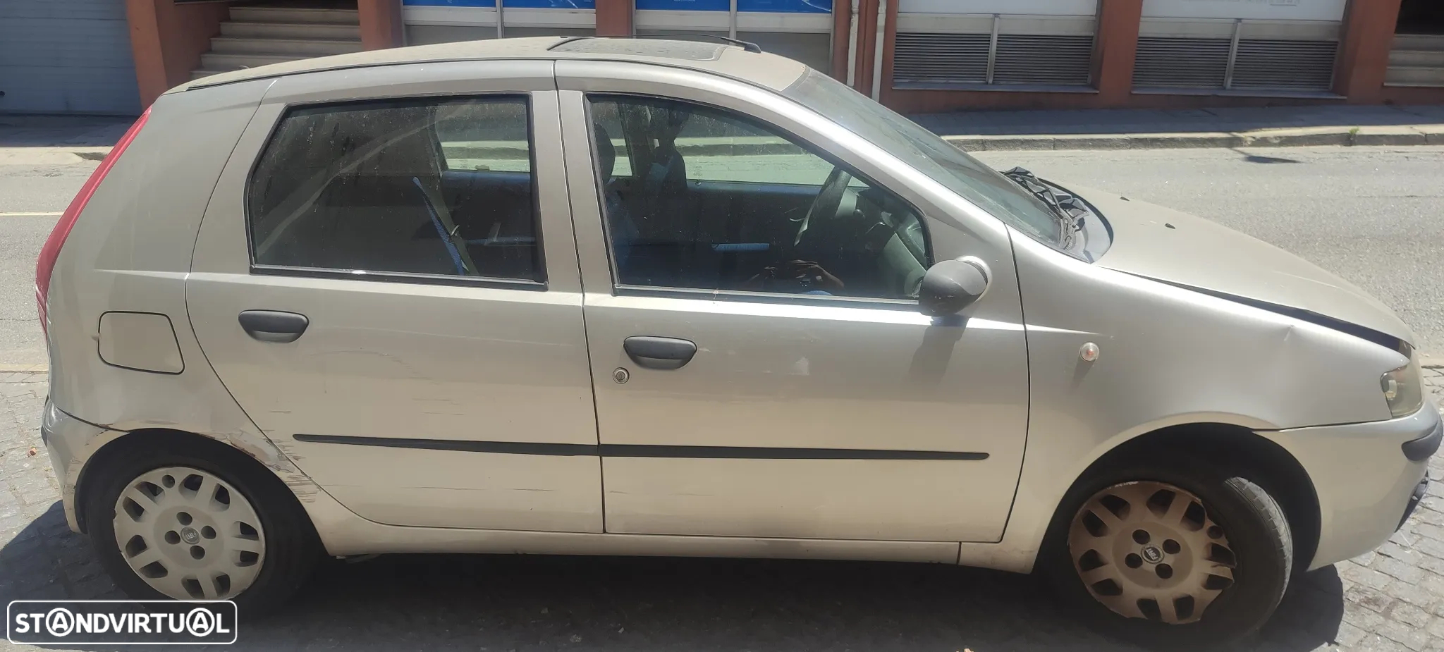 Fiat Punto - 5
