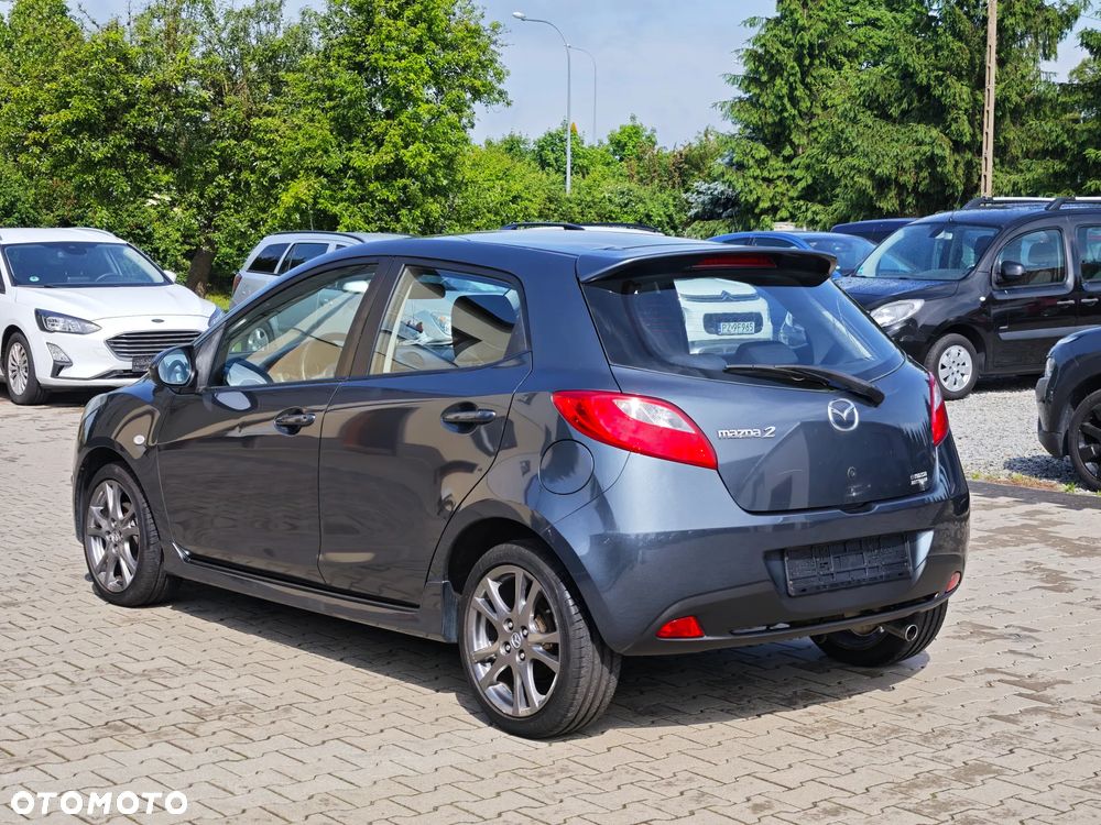 Mazda 2 1.5 Dynamic - 10