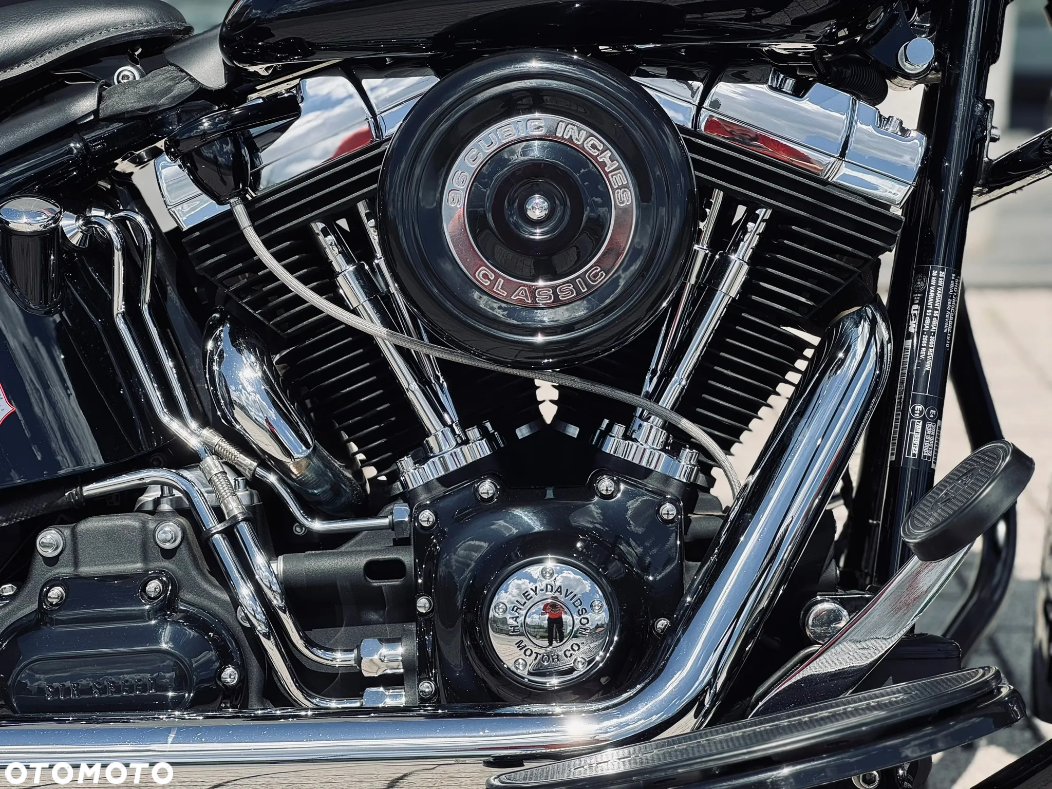 Harley-Davidson Softail Cross Bones - 9