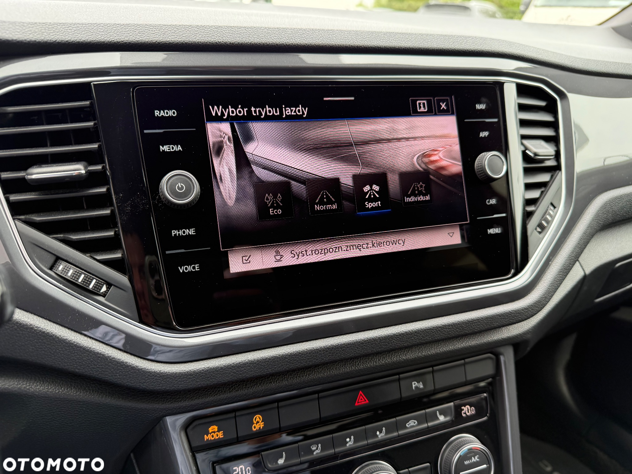 Volkswagen T-Roc 1.5 TSI ACT Premium DSG - 23