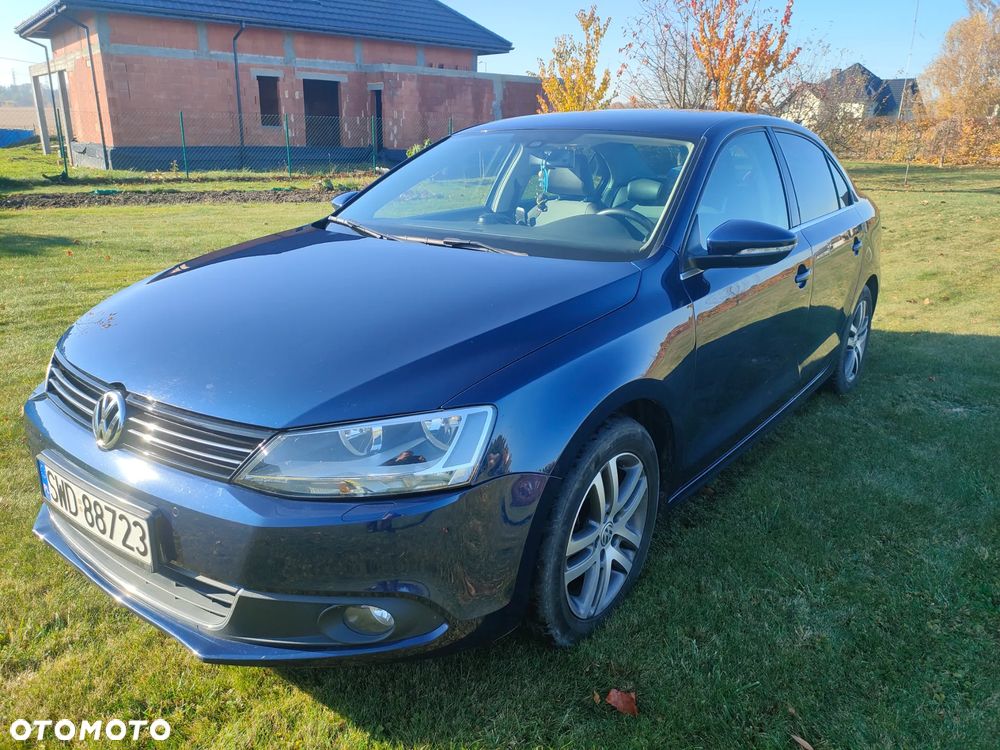 Volkswagen Jetta 1.4 TSI Highline - 1