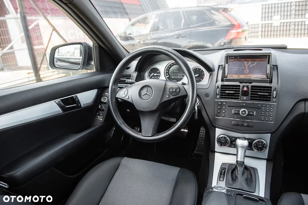 Mercedes-Benz Klasa C - 26