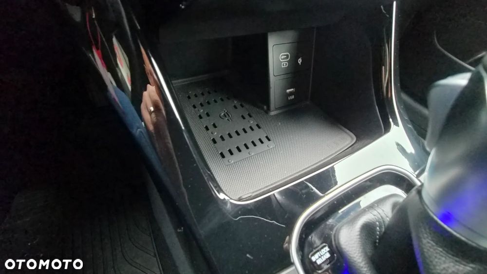 Hyundai i30 1.5 T-GDI 48V Executive DCT - 15