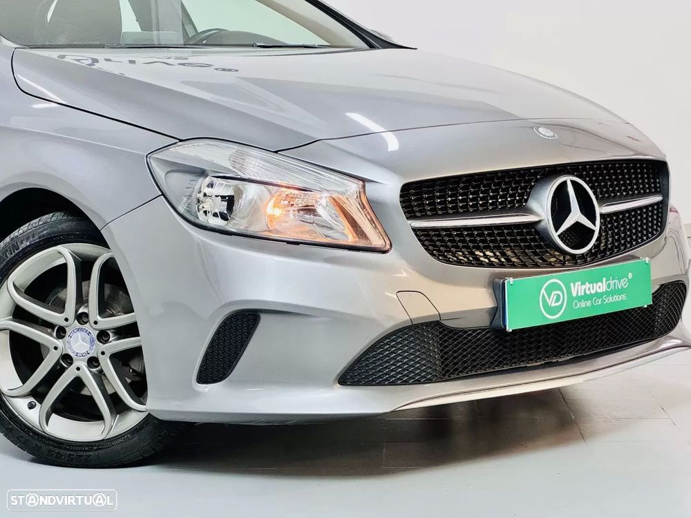 Mercedes-Benz A 180 d 7G-DCT Peak Edition - 4