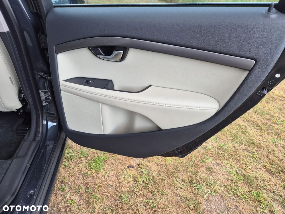 Volvo V70 D4 Drive-E Dynamic Momentum - 21