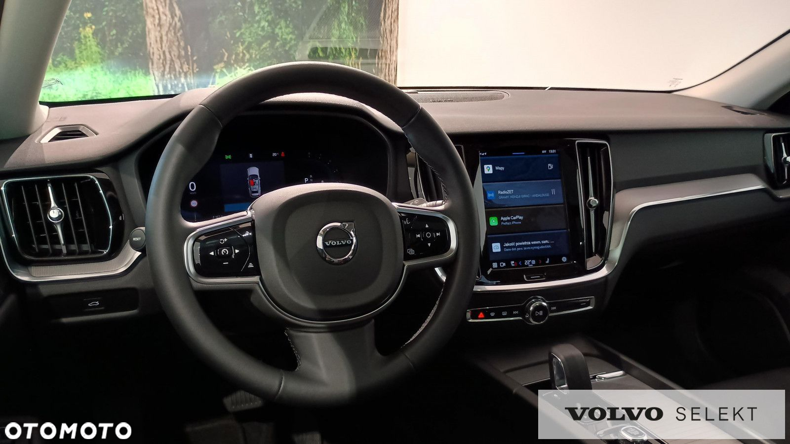 Volvo V60 Cross Country - 13