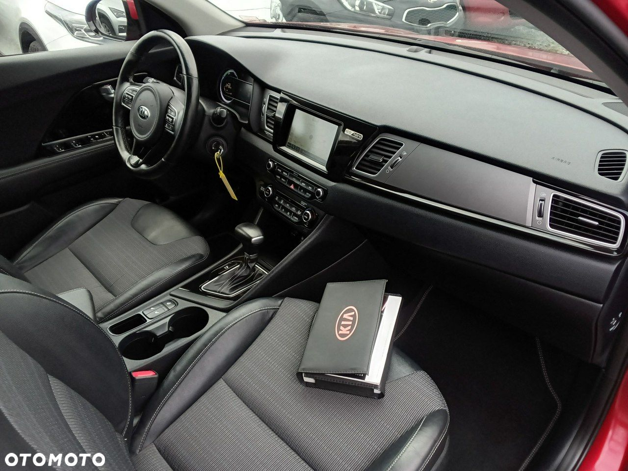 Kia Niro 1.6 GDI Hybrid Business Line - 7