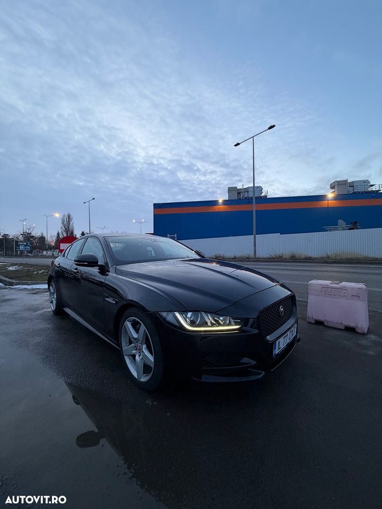 Jaguar XE 20d Aut. R-Sport - 3