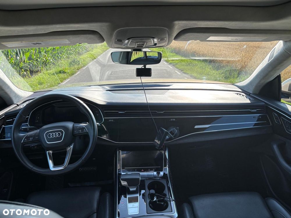 Audi Q8 55 TFSI mHEV Quattro Tiptronic - 24