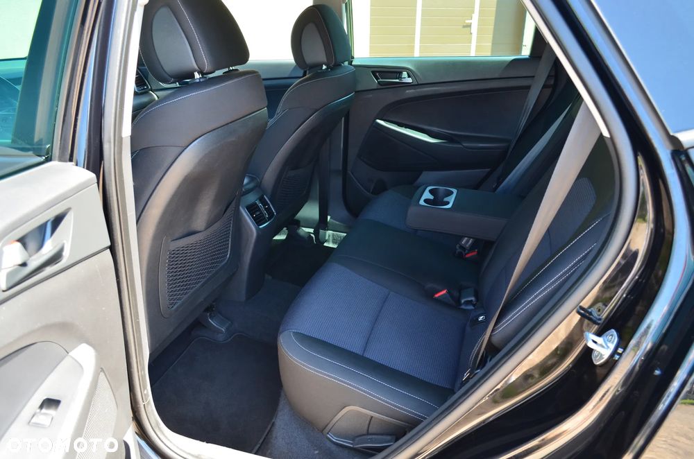 Hyundai Tucson blue 1.6 GDi 2WD Navi - 16