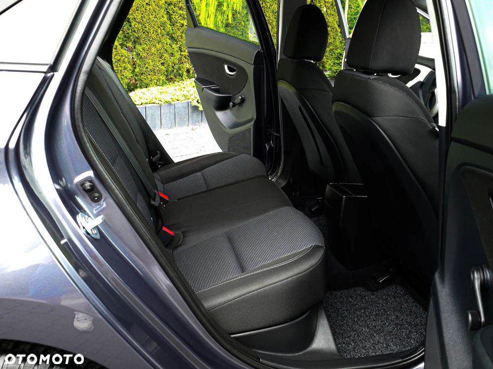 Hyundai i30 1.4 Comfort - 18