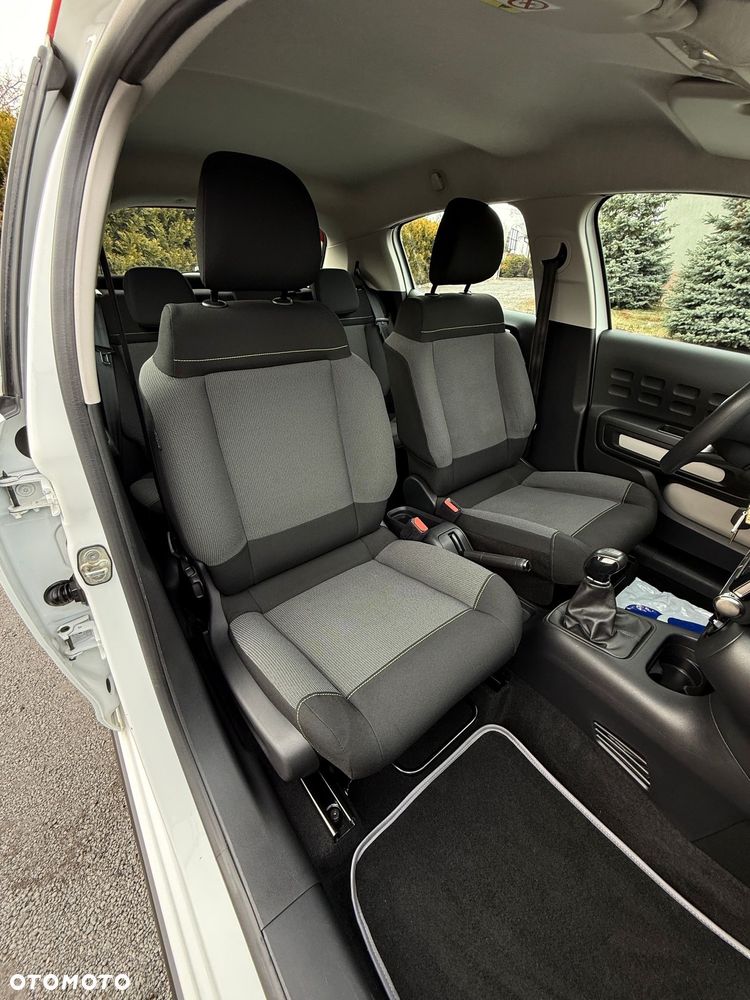 Citroën C3 1.2 PureTech GPF Live - 24