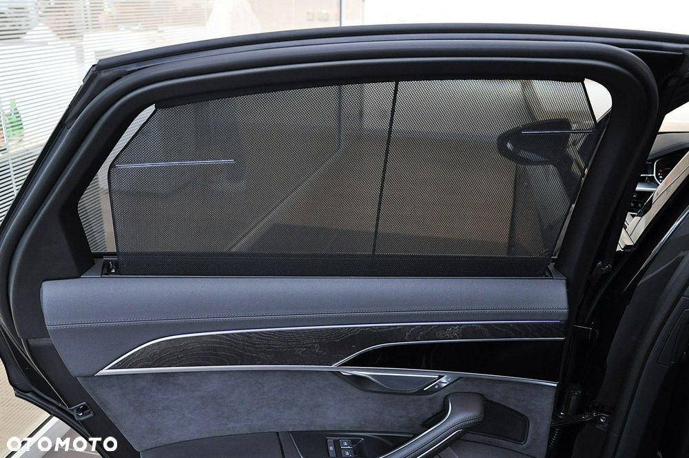 Audi A8 - 24