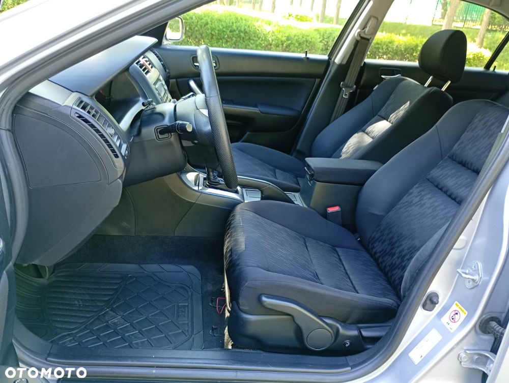 Honda Accord - 9