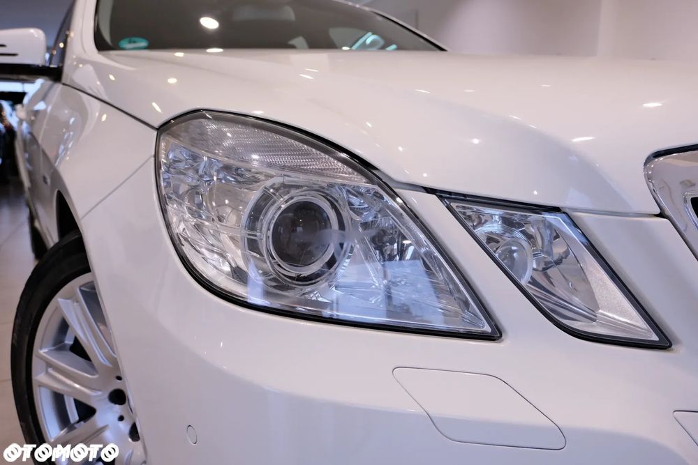 Mercedes-Benz Klasa E 350 CDI DPF BlueEFFICIENCY 7G-TRONIC Avantgarde - 6