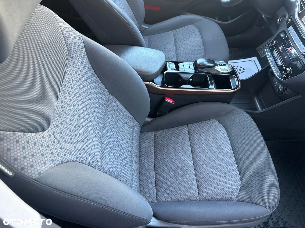 Hyundai IONIQ Electric Premium - 25