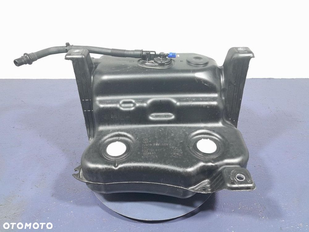 SKODA SUPERB III LIFT 2.0 TDI 190 KM ZBIORNIK ADBLUE 3Q0131877D - 1