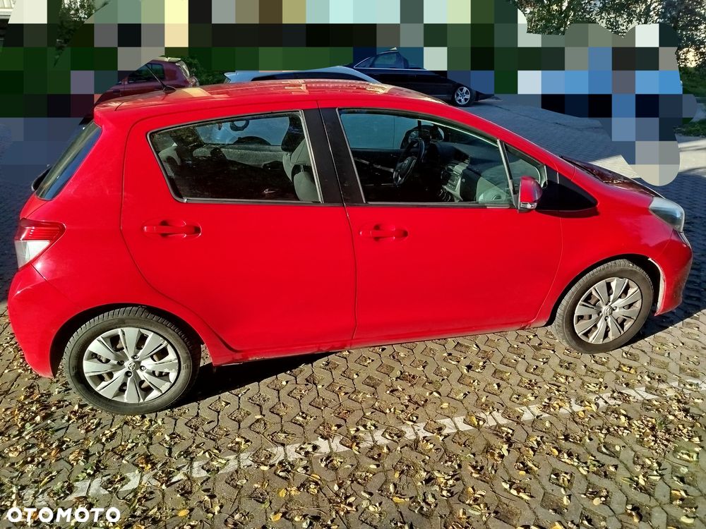 Toyota Yaris - 2